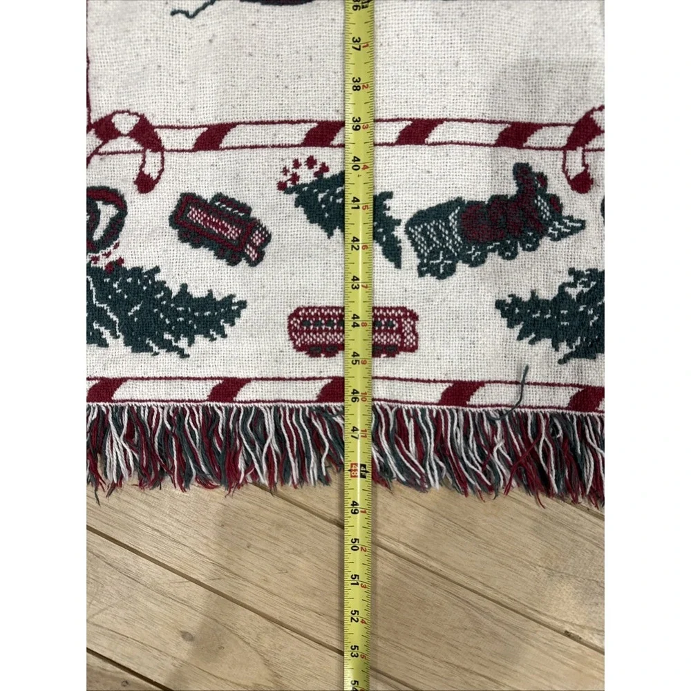 Vintage 1990 MWW Christmas Santa Woven Tapestry Throw Blanket Afghan 48x30